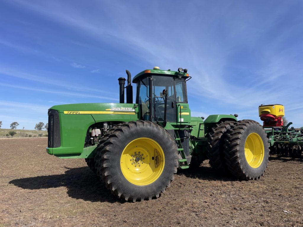 Tractor John Deere 9220 #20642 – Abedil
