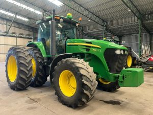 Tractor John Deere 7230J #26058