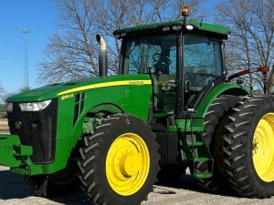 TRACTOR JOHN DEERE 8310R #24423