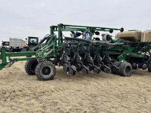 PLANTADORA GREAT PLAINS YP4025A-32TR # 24431