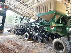 PLANTADORA GREAT PLAINS YP2425A-4715 # 24415