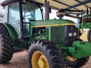 Tractor John Deere 6603 #26940