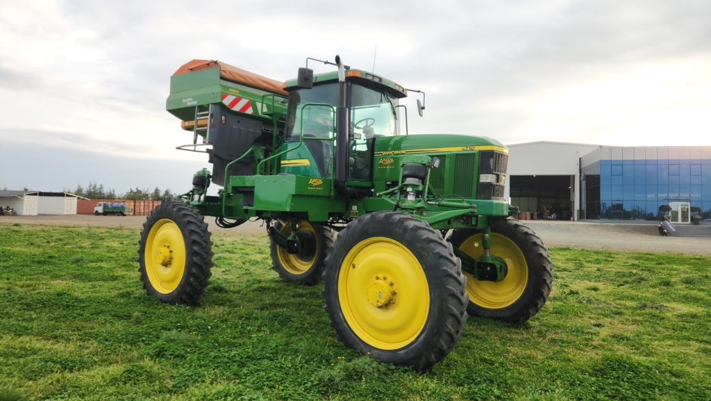 FERTILIZADOR JOHN DEERE 4710 # 27079