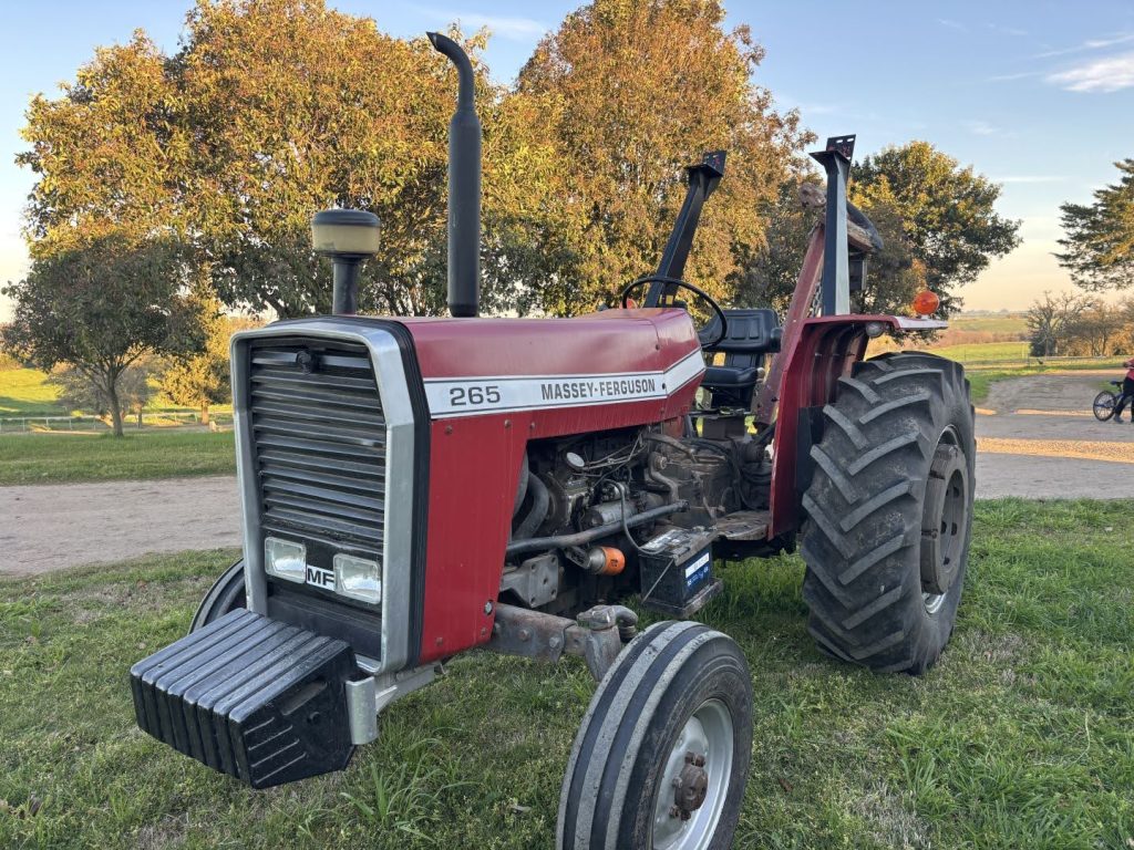 Tractor Massey Ferguson 265 #27298
